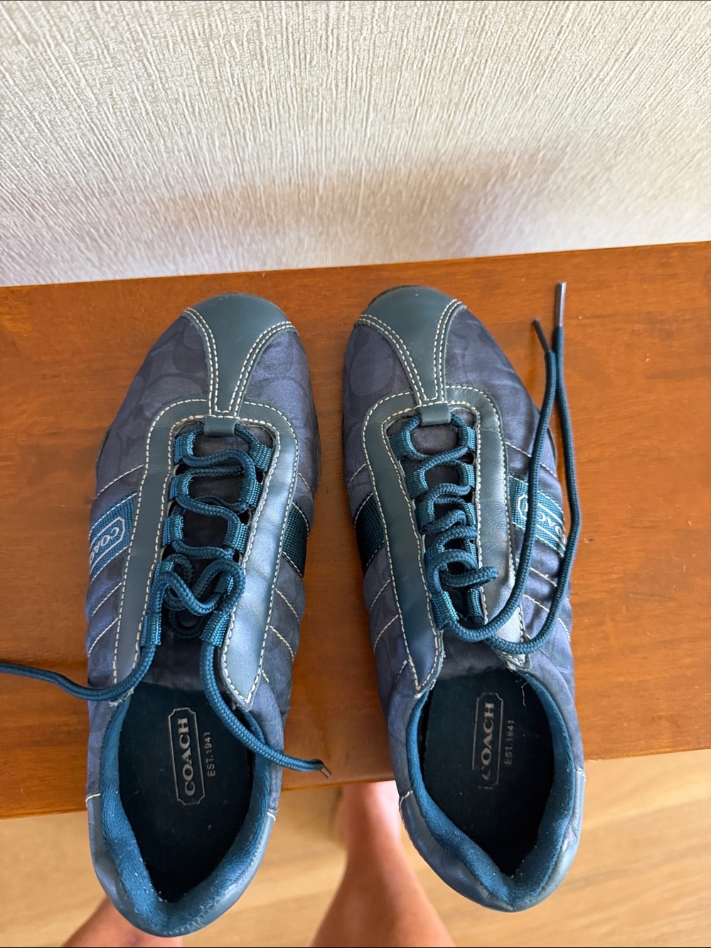 Coach woman’s Kirby Teal and Navy Logo-Panel Sneakers. Size 5